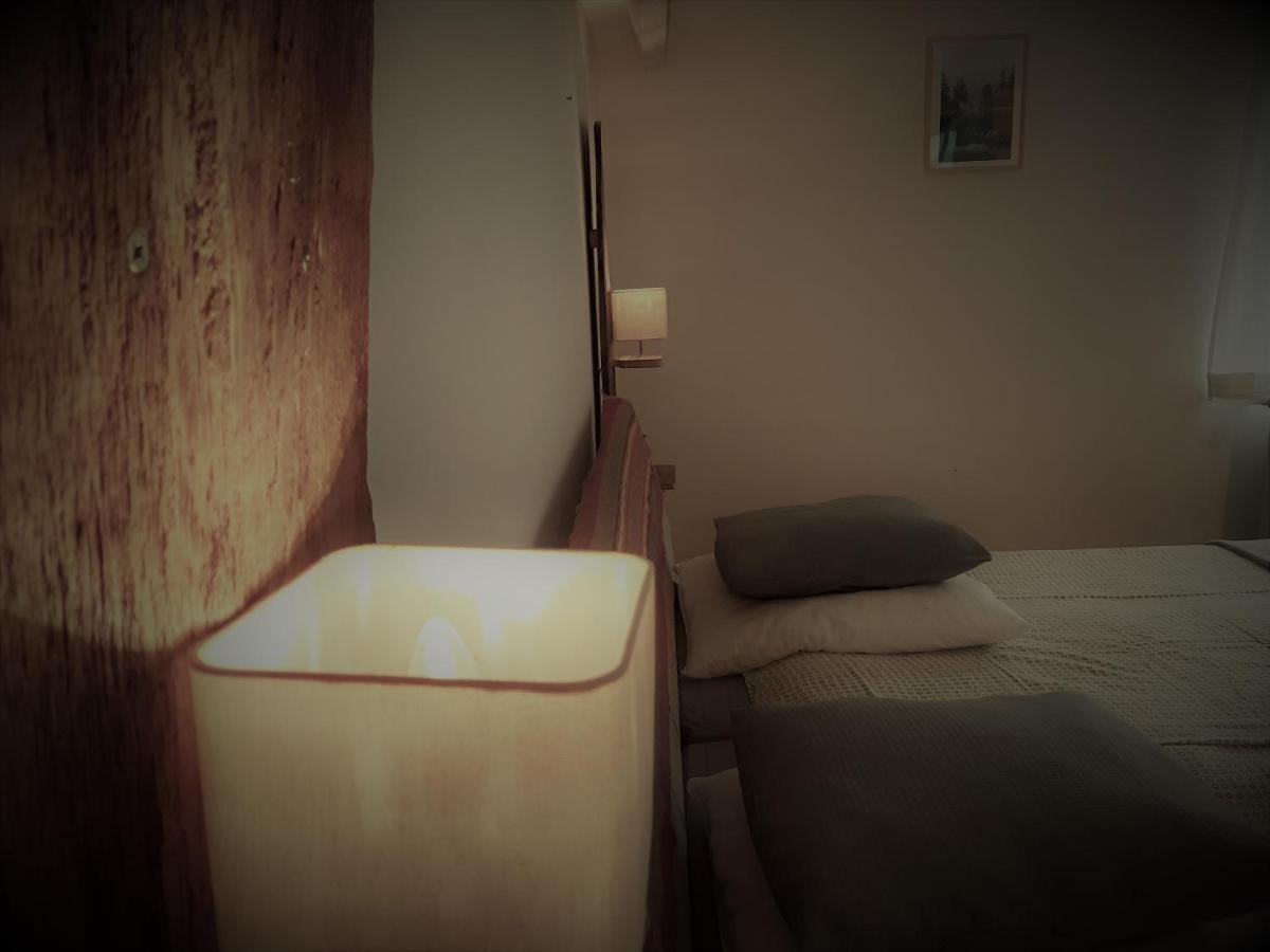 Bnb Ferme Beauregard Les Pyrenees Artigat Buitenkant foto