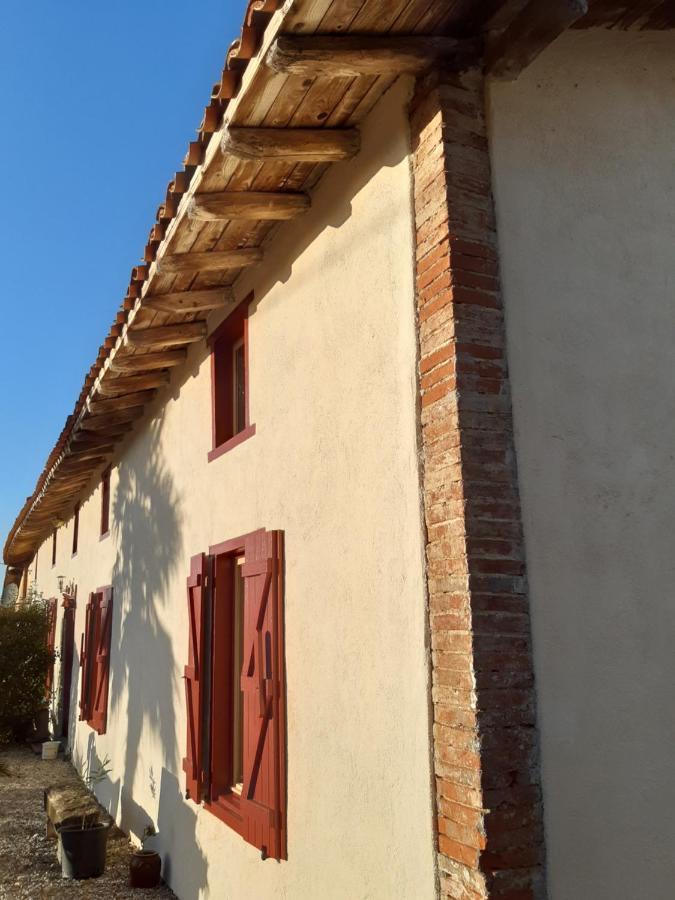 Bnb Ferme Beauregard Les Pyrenees Artigat Buitenkant foto